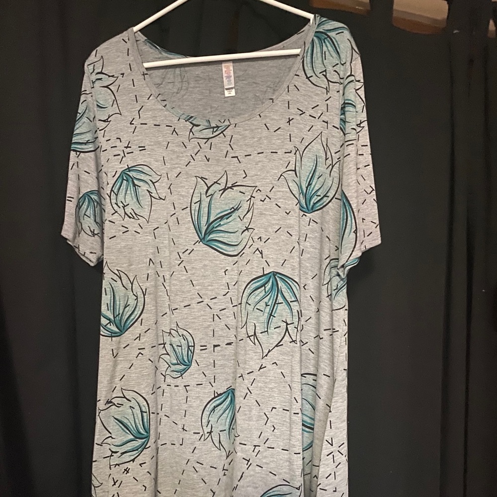 LLR. Style Perfect. Size 2xl.